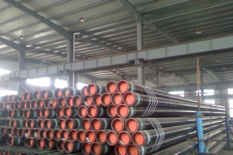 鑒于機(jī)械擦傷對(duì)石油油管腐蝕產(chǎn)生加速作用，建議在石油油管接箍上加一橡膠圈或在井斜嚴(yán)重部位加一扶正器